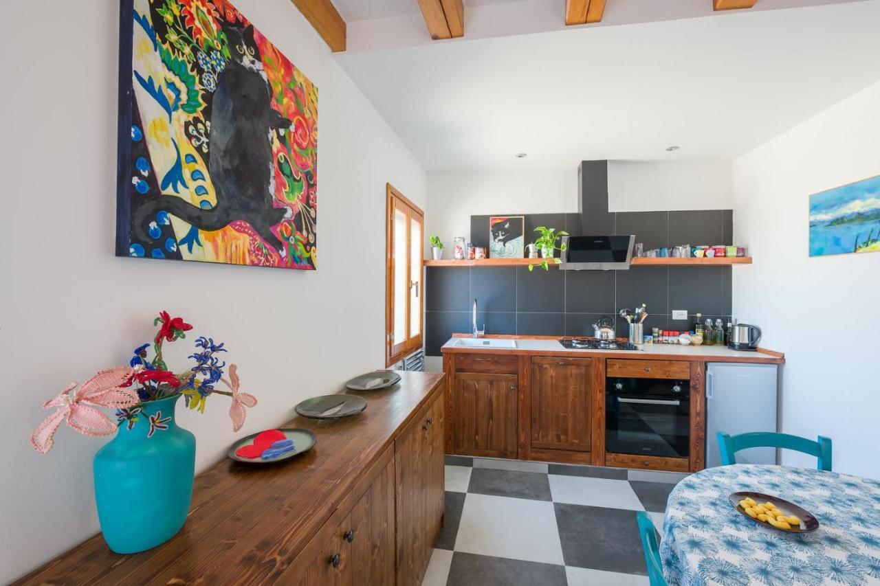 Night Galleria Holiday Home - Bed & Art In Burano - The Pink House מראה חיצוני תמונה