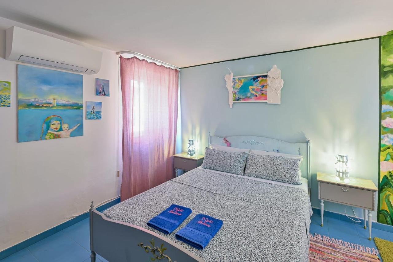 Night Galleria Holiday Home - Bed & Art In Burano - The Pink House מראה חיצוני תמונה