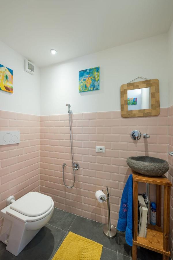Night Galleria Holiday Home - Bed & Art In Burano - The Pink House מראה חיצוני תמונה