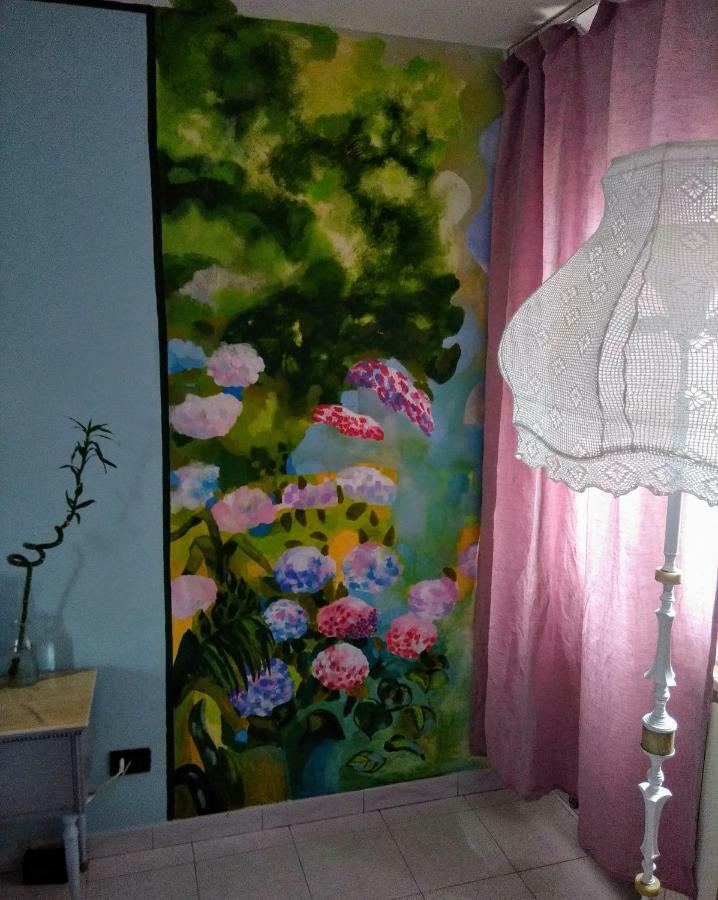 Night Galleria Holiday Home - Bed & Art In Burano - The Pink House מראה חיצוני תמונה